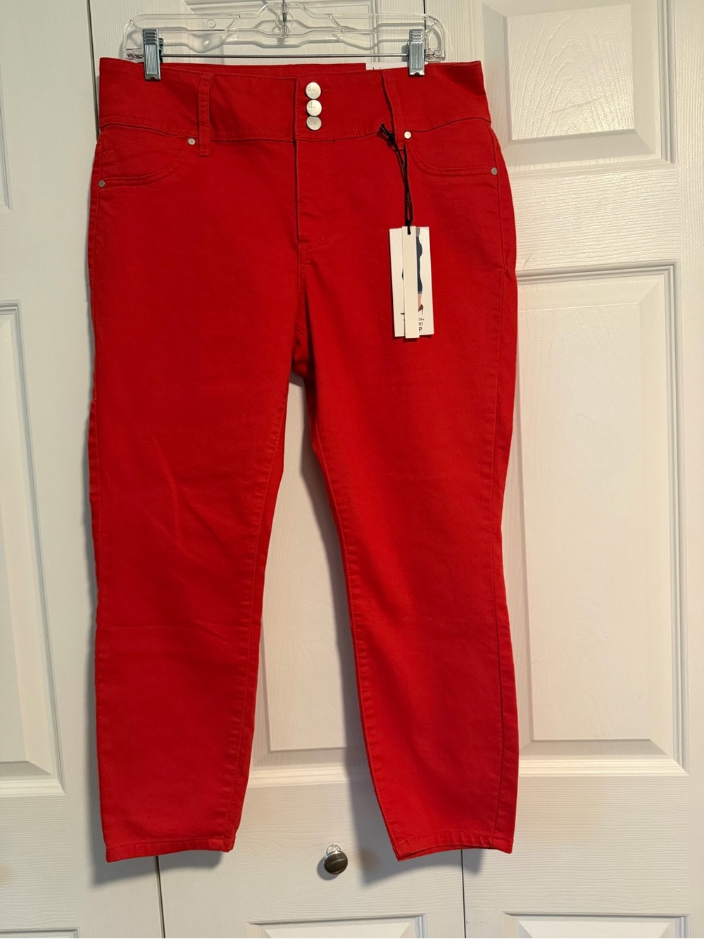 d. Jeans High Waisted Crop Jesns Jeans size 12 - NWT